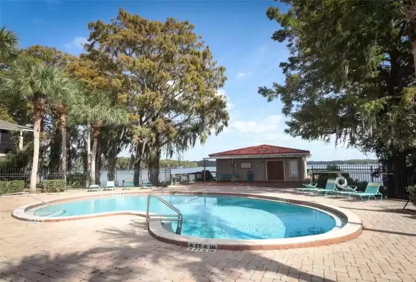 CASSELBERRY, Florida 32707, 1 Bedroom Bedrooms, ,1 BathroomBathrooms,Condominium,For Sale,MFRO6258293