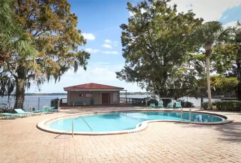 CASSELBERRY, Florida 32707, 1 Bedroom Bedrooms, ,1 BathroomBathrooms,Condominium,For Sale,MFRO6258293