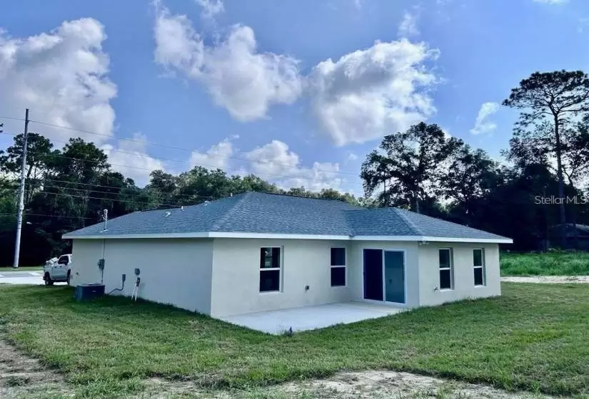 3 DOGWOOD DRIVE LOOP, OCALA, Florida 34472, 3 Bedrooms Bedrooms, ,2 BathroomsBathrooms,Single Family Residence,For Sale,DOGWOOD DRIVE,MFROM689733